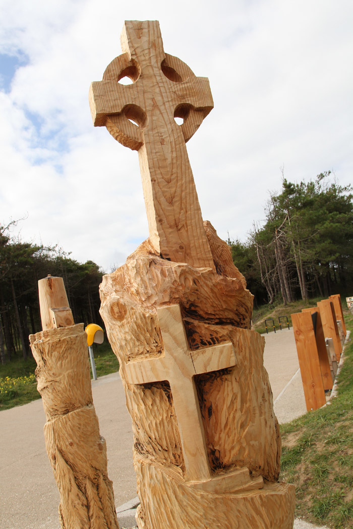 Croes Geltaidd - Ynys Llanddwyn